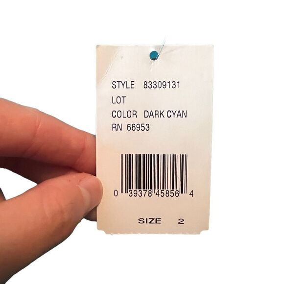 NWT! Cynthia Steffe 100% silk sleeveless dress - Picture 4 of 12